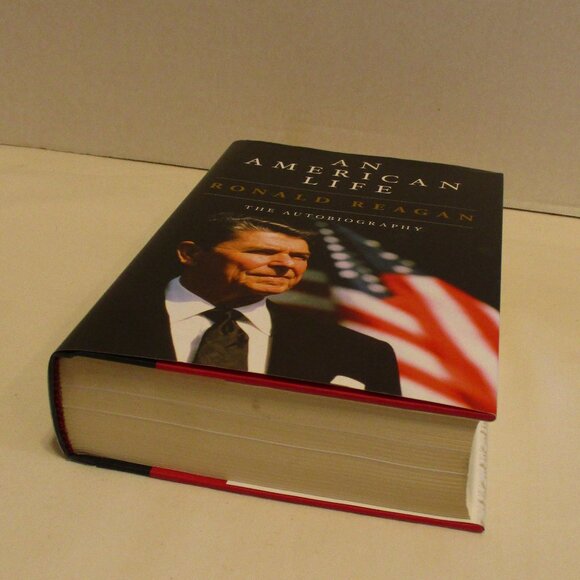 Ronald Reagan American Life Medium Black White Autobiography Reading Book - Picture 3 of 6
